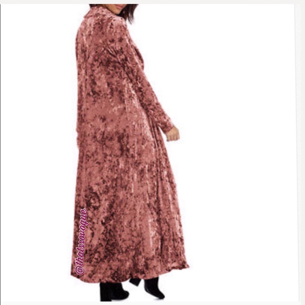 SOLD IN OTHER LISTING HERE. 3/4 sleeve Rose - Picture 6 of 8
